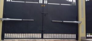 Centurion Vector 5 automatic swing gate installation for a residential home in Nairobi.