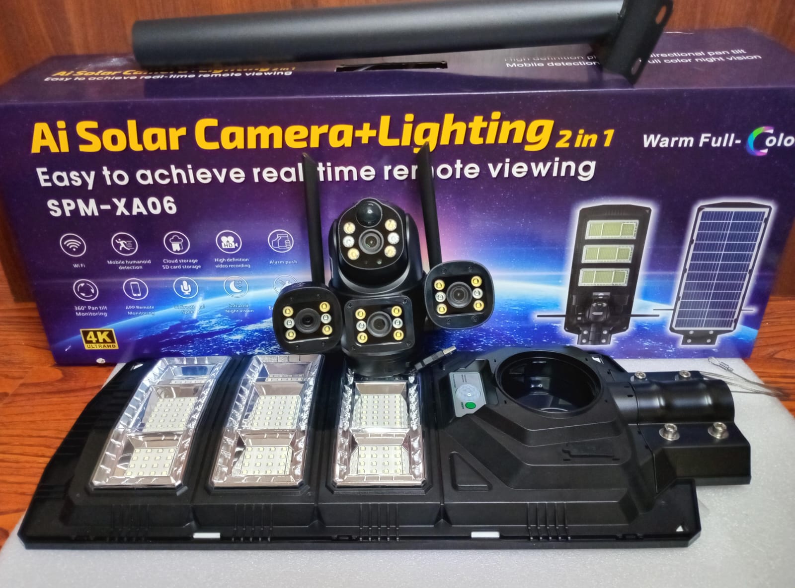 AI solar light plus camera