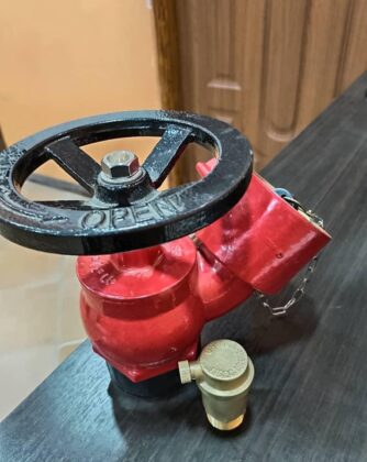 fire hydrant landing valve