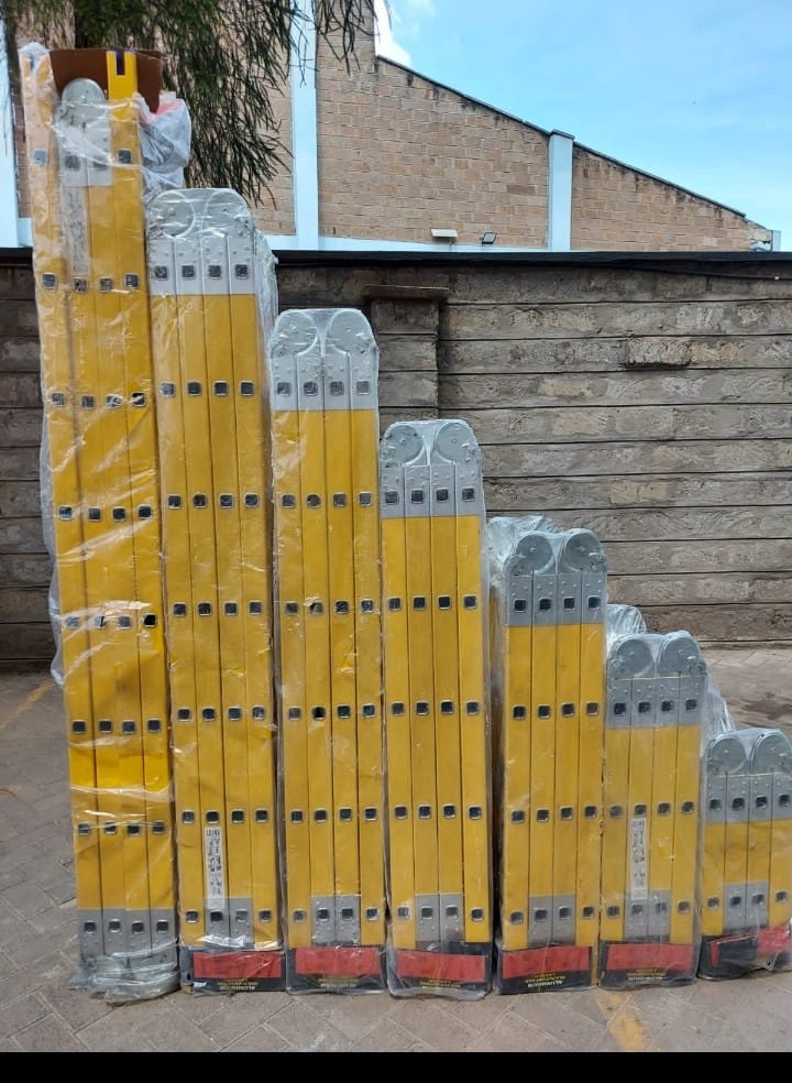 multipurpose fiberglass ladder