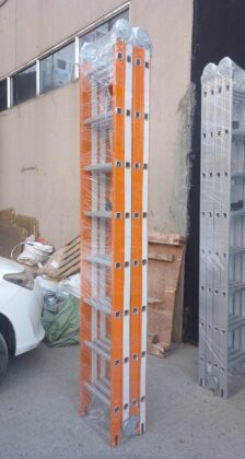 32ft (9.5m) Multipurpose Aluminum Folding Ladder (4×8 Steps) – Orange